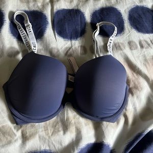 Victoria secret t shirt bra